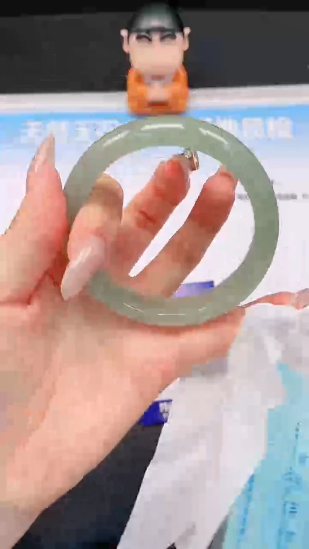 未镶嵌手镯石英质玉H15+58