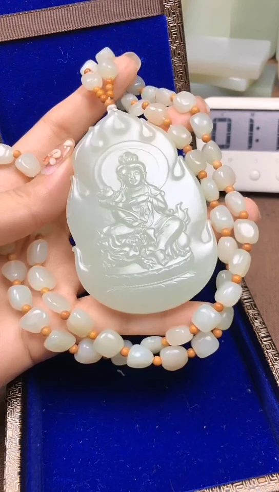 颈饰未镶嵌和田玉T**哥杰哥