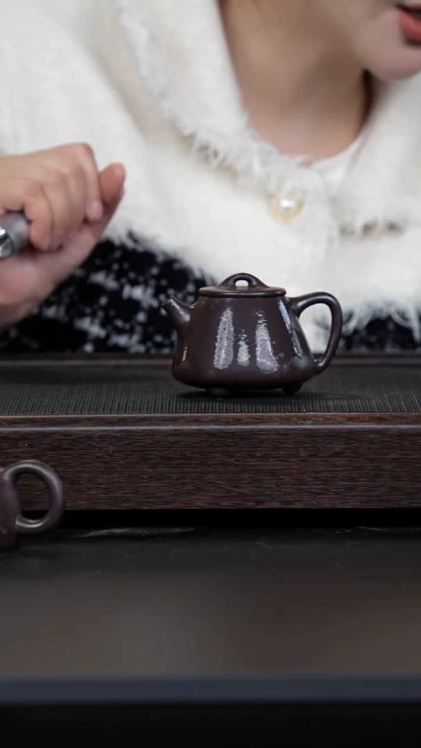 【闪购商品】紫砂茶壶黑墩头高石瓢