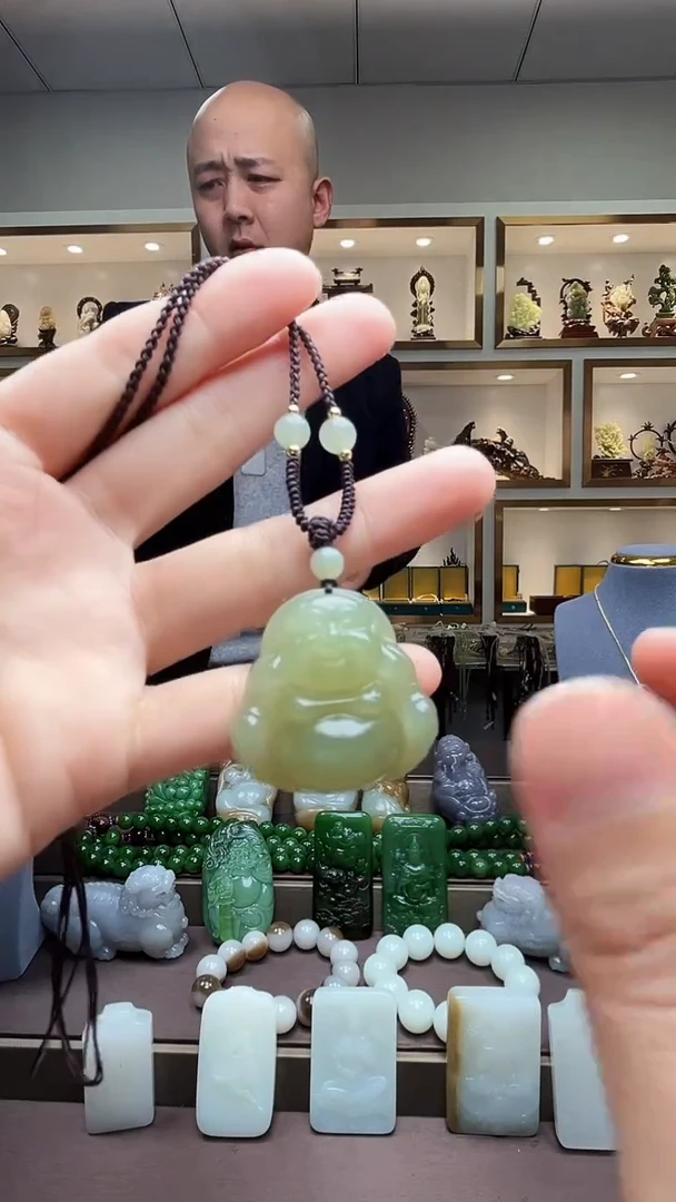 【闪购商品】和田玉颈饰未镶嵌苏