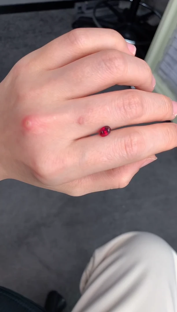 【闪购商品】红宝石裸石未镶嵌1ct无烧鸽血红