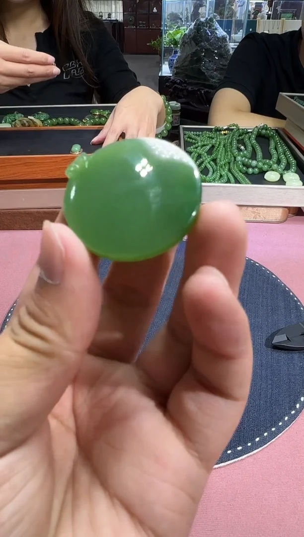 未镶嵌和田玉挂件画*【陆928】77 7026