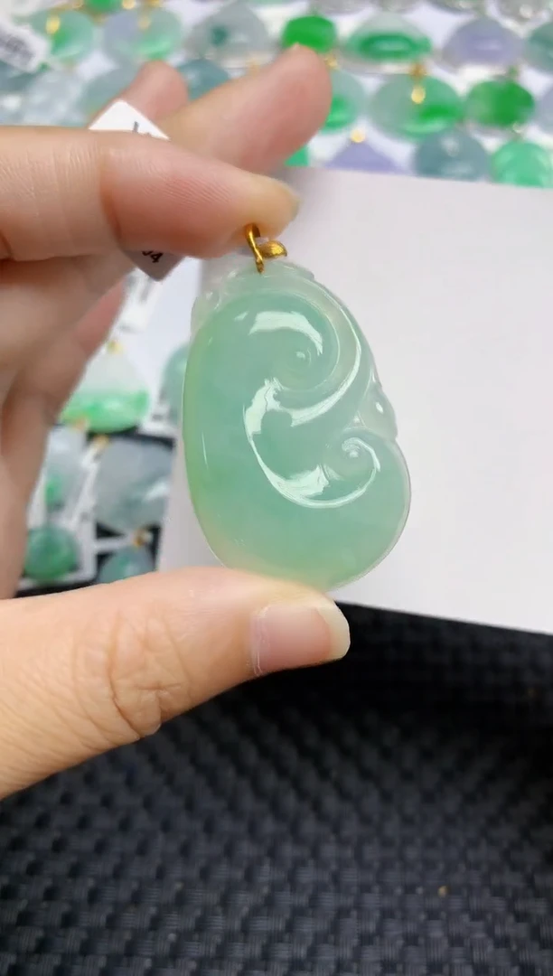 颈饰18K金镶嵌翡翠天然缅甸A货翡翠百元以上9元证书费自理