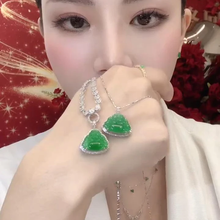 【云中意】18K金 翡翠佛公吊坠（不含链）- 多样性发一件 bgz
