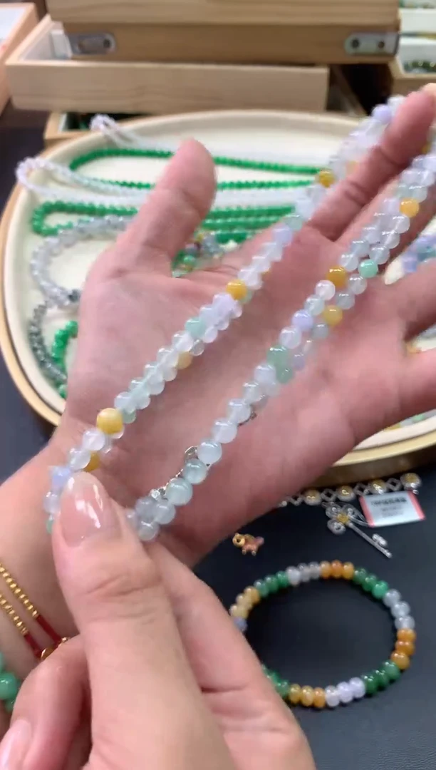 翡翠未镶嵌项链3980