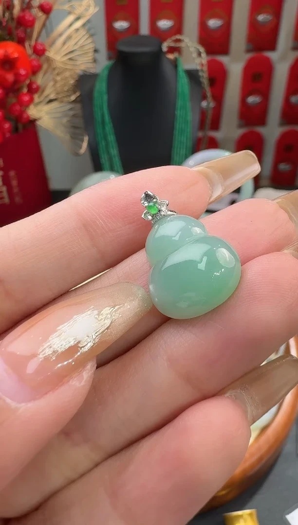 【闪购商品】翡翠颈饰18K金镶嵌挂件