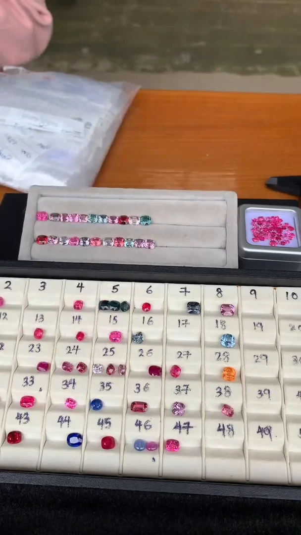 裸石未镶嵌尖晶石M**Y062602