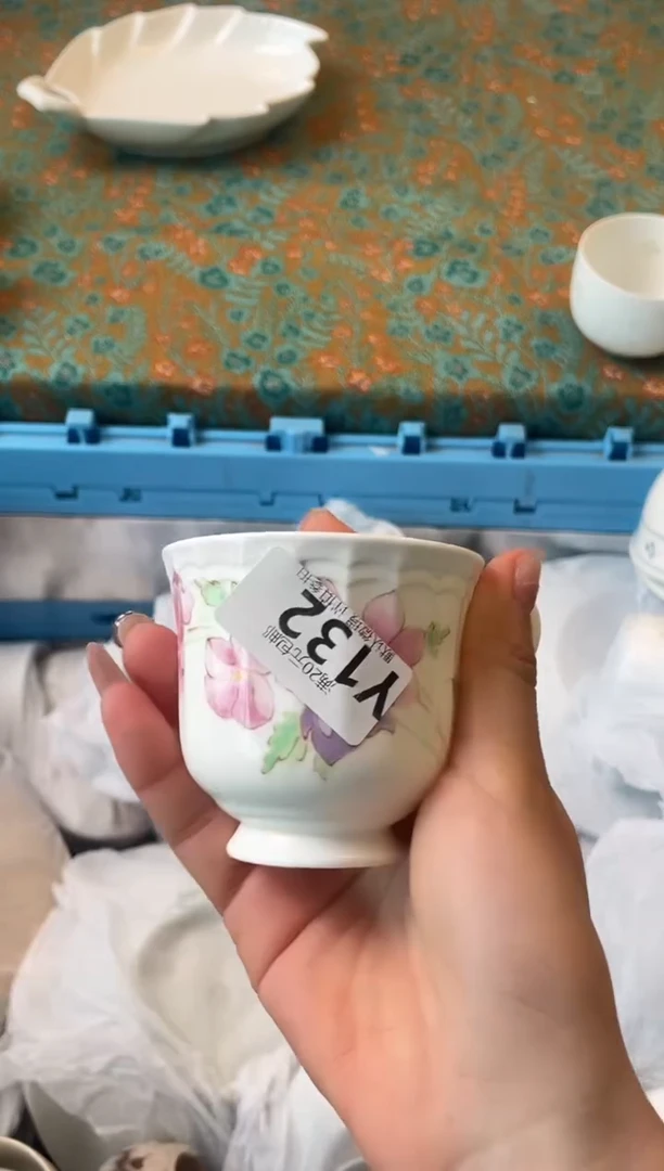 瓷片B**e瓷器瓷器Y132