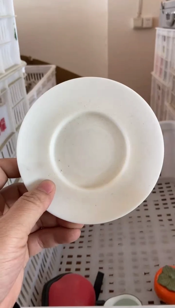 无运费险有瑕疵的摄影的产品有使用过的痕迹有点脏介意勿拍