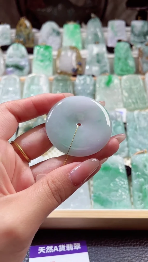 翡翠未镶嵌颈饰000012345