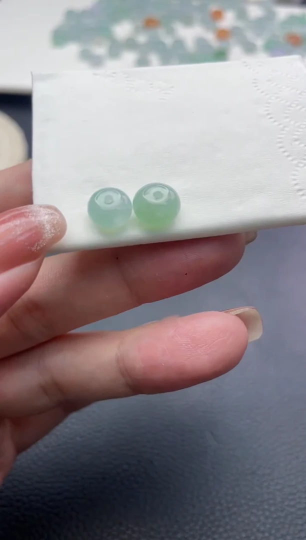 【闪购商品】定制翡翠未镶嵌珠子