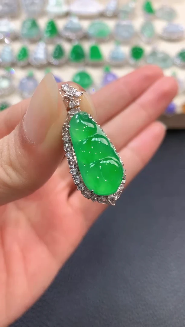 【闪购商品】翡翠吊坠(不含链)18K金镶嵌b131