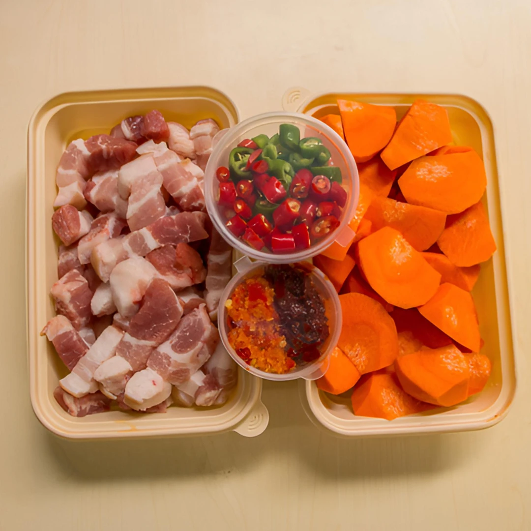 胡萝卜红烧肉（鲜五花肉约520g）