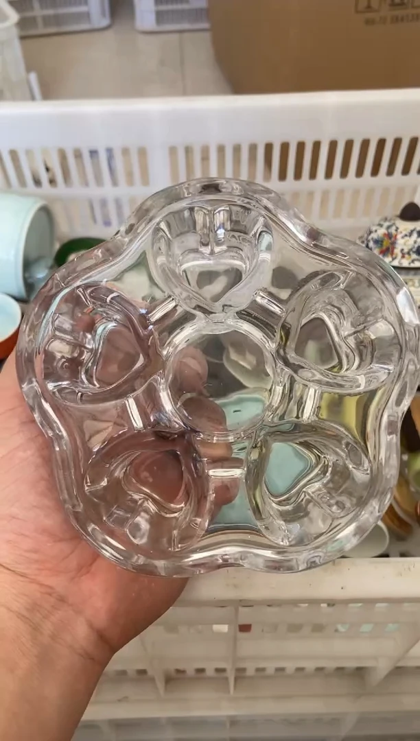 杯无运费险有瑕疵的摄影的产品有使用过的痕迹有点脏介意勿拍