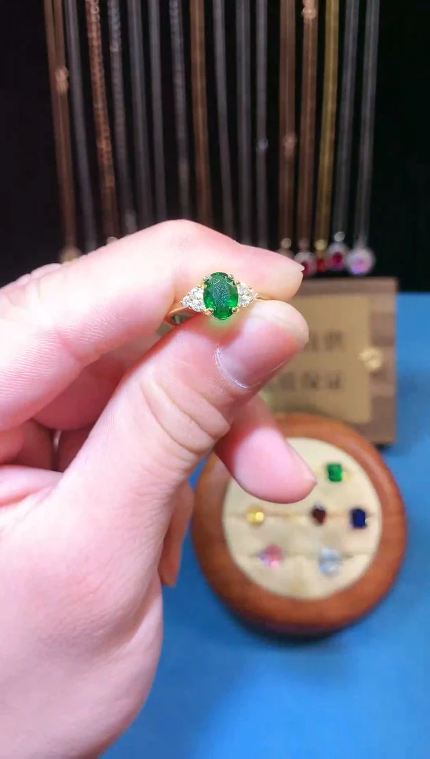 【闪购商品】透辉石戒指银S925镶嵌111111