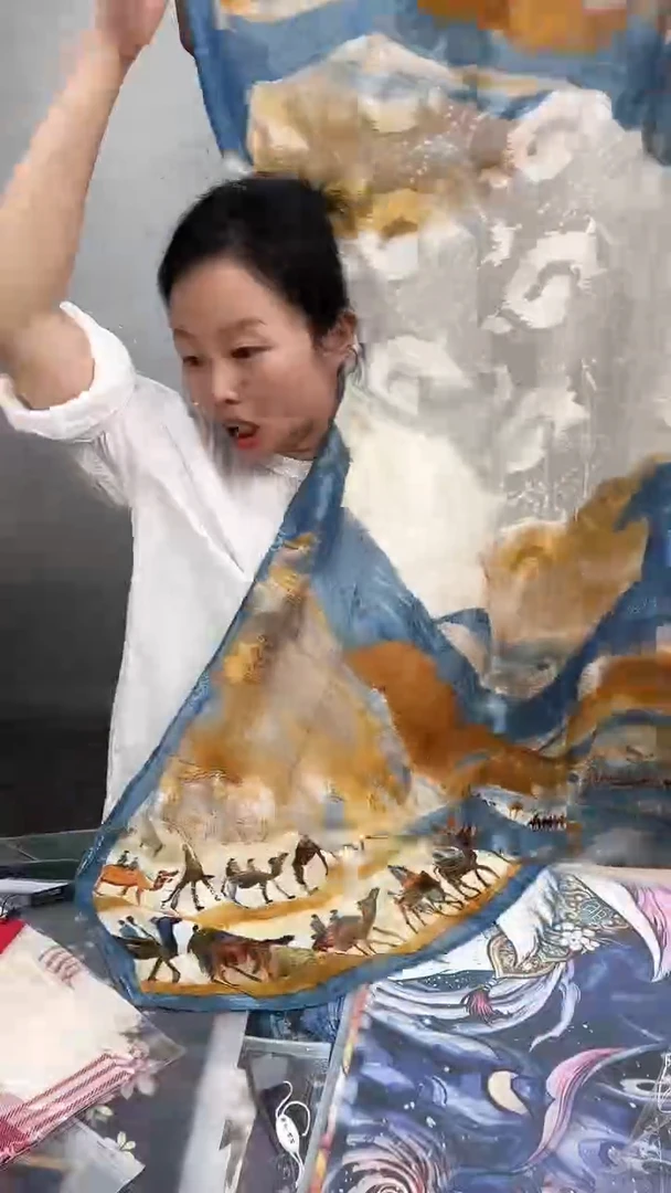 桑蚕丝276编号高档丽景段围巾