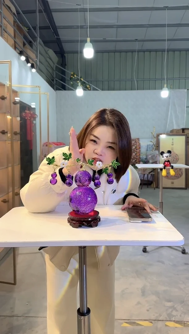 琉璃优奇花瓶摆件B-早6