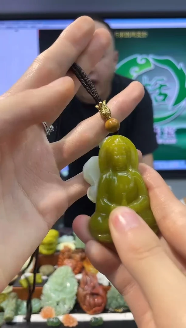 【闪购商品】岫玉吊坠未镶嵌·