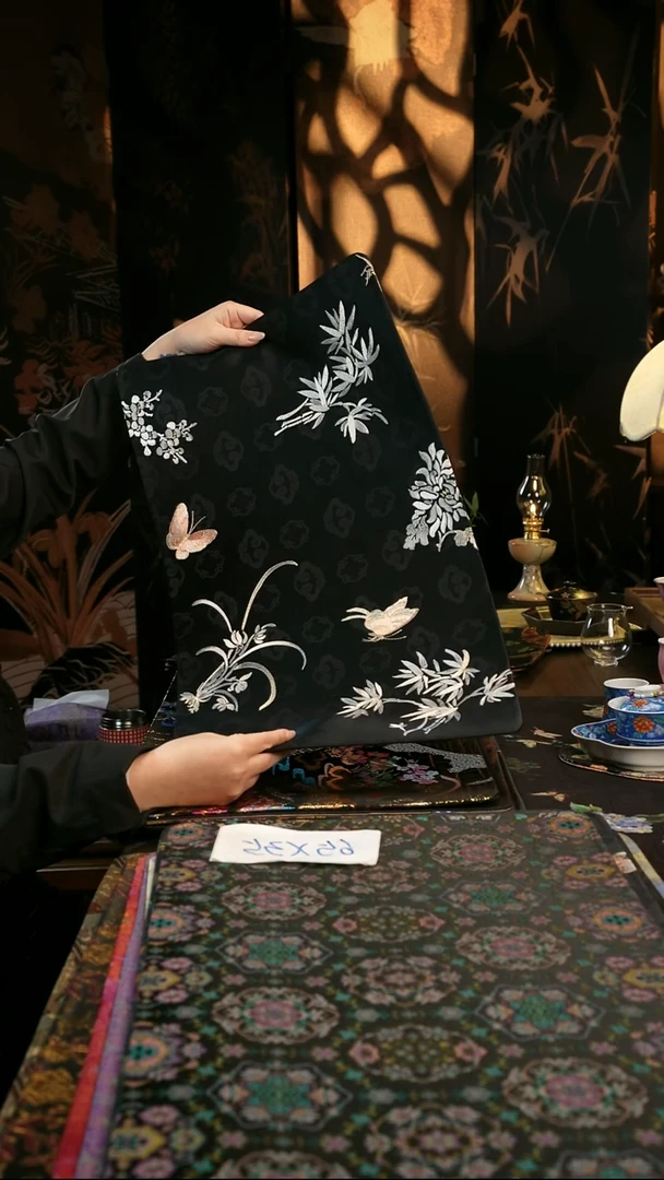 香云纱       茶席