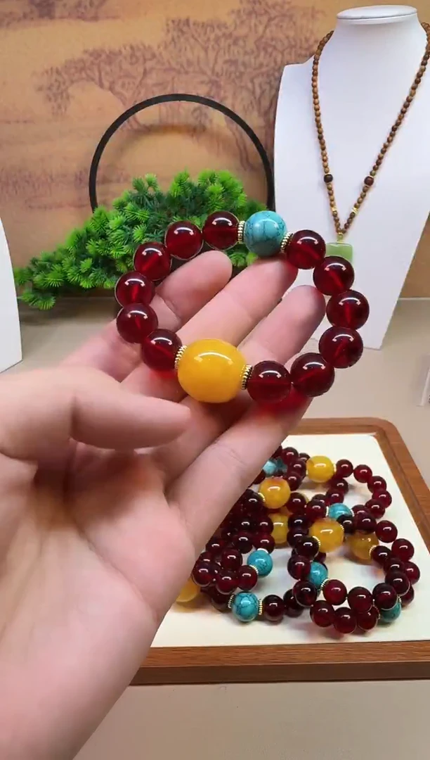 血珀颈饰14K金镶嵌A198