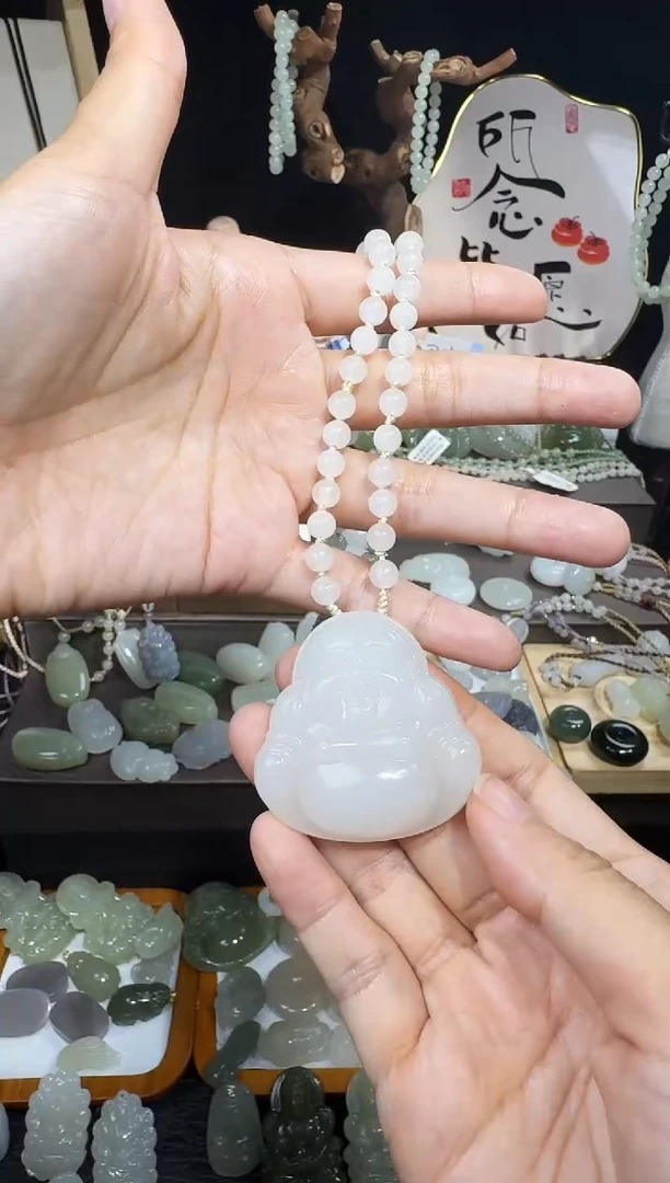 颈饰未镶嵌和田玉我*?45佛公