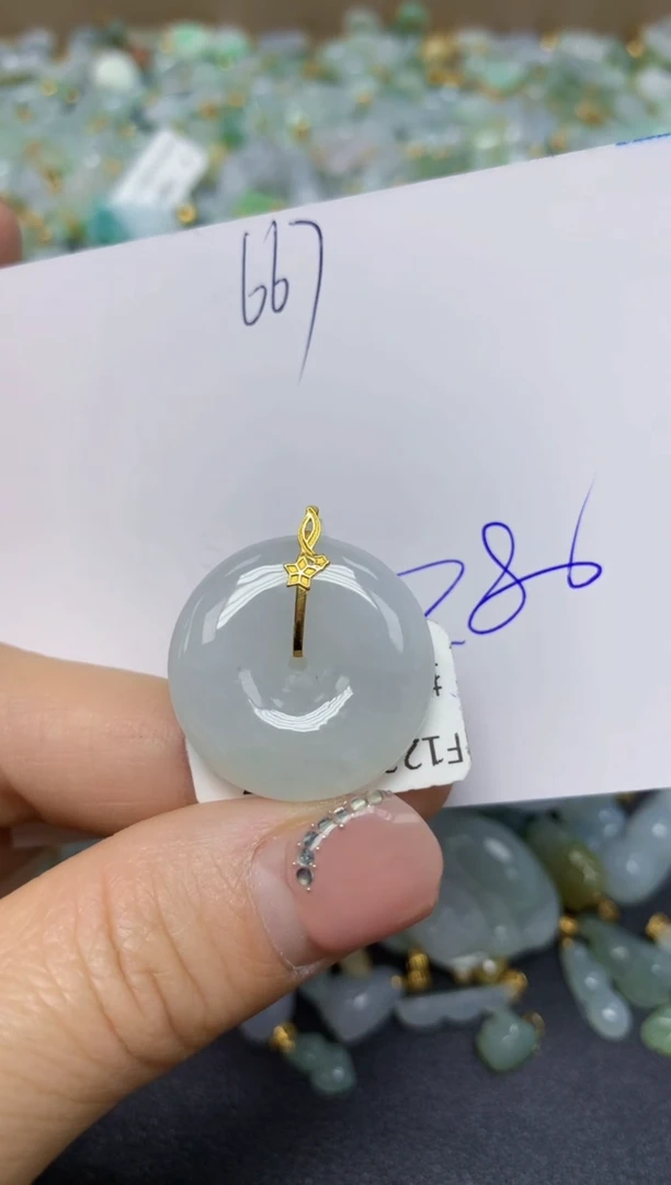 【闪购商品】翡翠挂件18K金镶嵌 天然翡翠A货