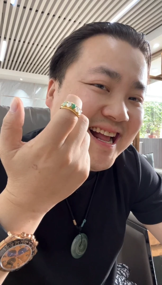 翡翠戒指未镶嵌戒指