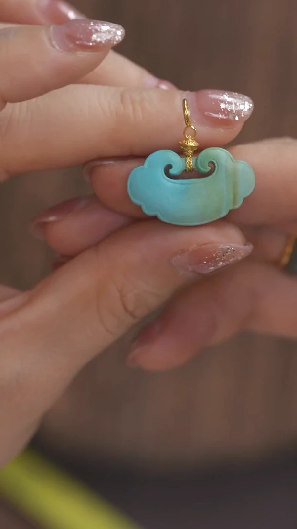 18K金镶嵌绿松石挂饰1