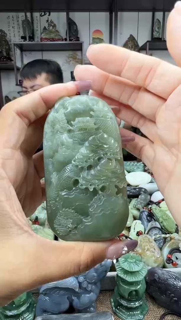 未镶嵌和田玉把件1