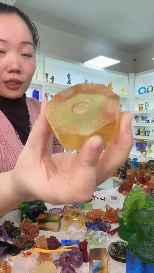 手工艺品琉璃八卦