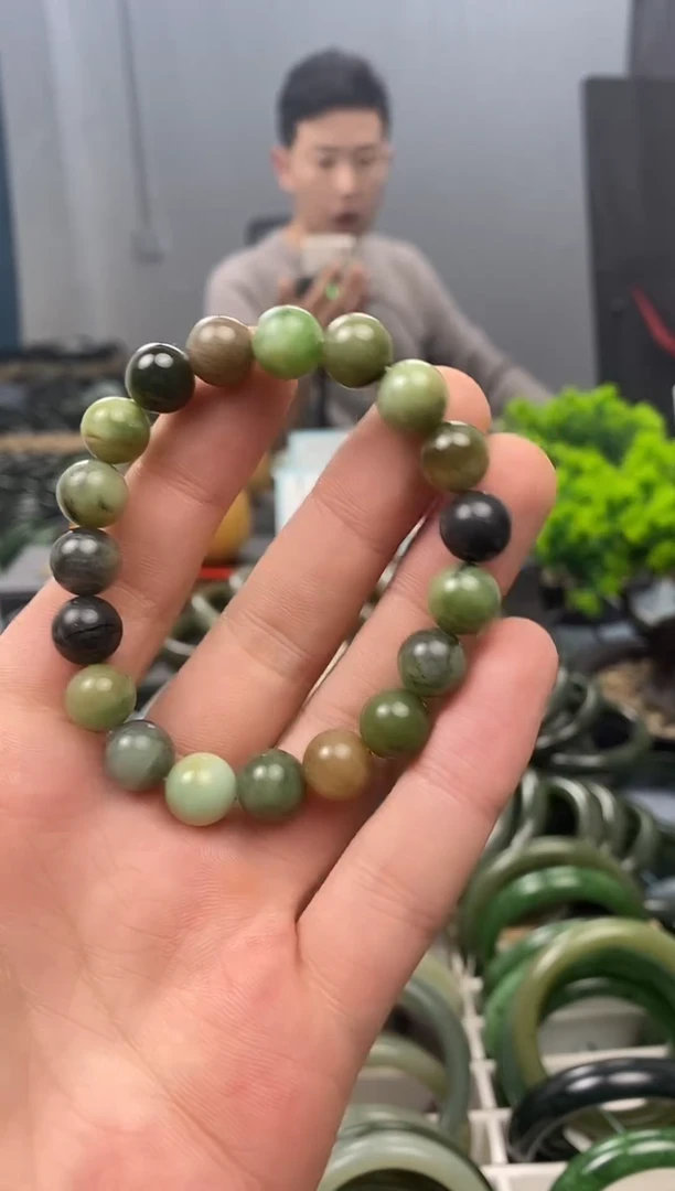 未镶嵌手镯和田玉10mm