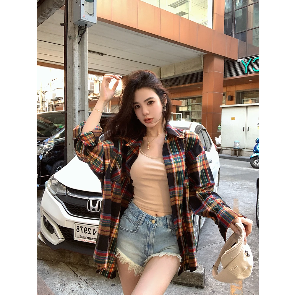 秋季新款慵懒感长袖百搭遮肉设计感宽松显瘦格纹衬衫女外套韩版