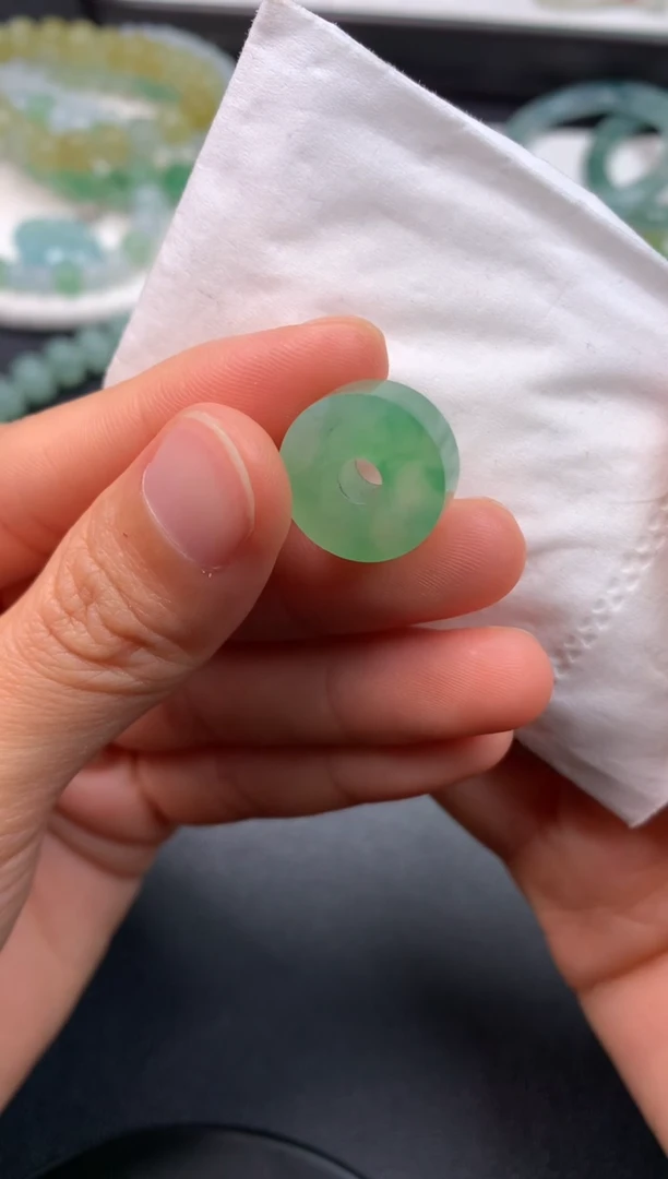 未镶嵌定制翡翠0936690634（15*5.7）