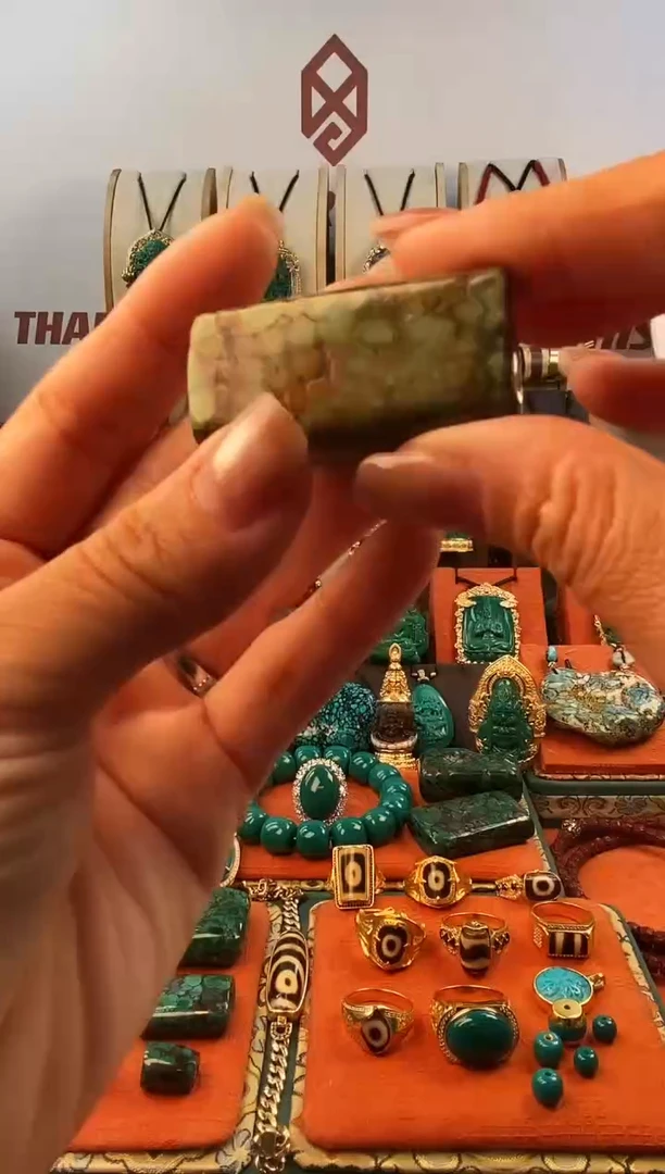 未镶嵌绿松石。网花 单颗  42*22*15.3mm