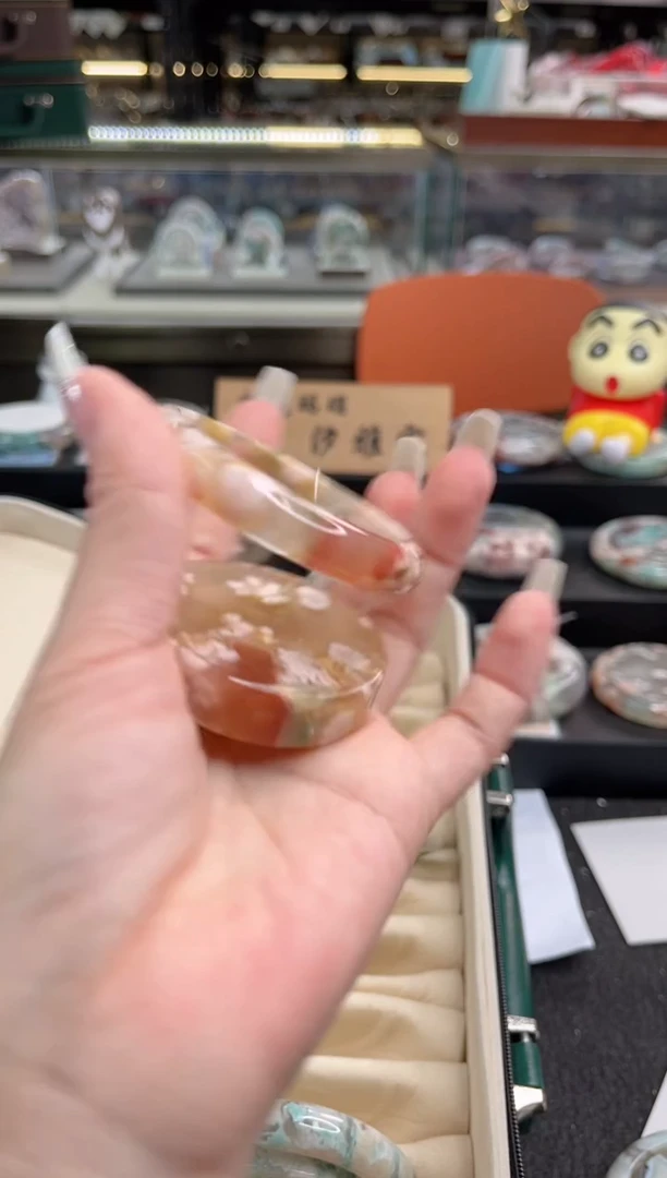 石英质玉手镯未镶嵌尘*丷圈口（赠品镯心）