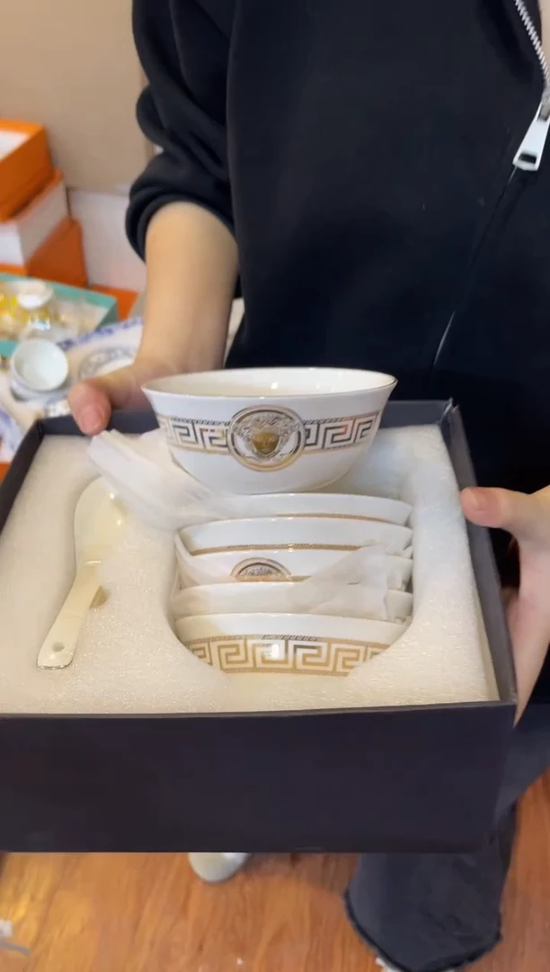 杯鸿辉家品牌瓷器，京东包邮！