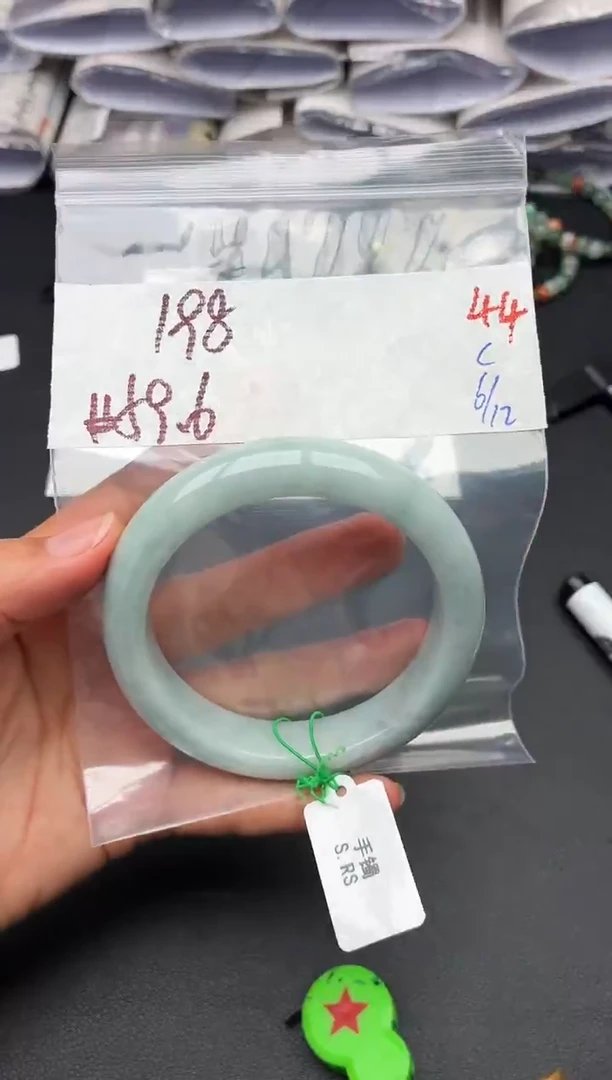 未镶嵌定制翡翠毛货需精细抛光多样性发1件44