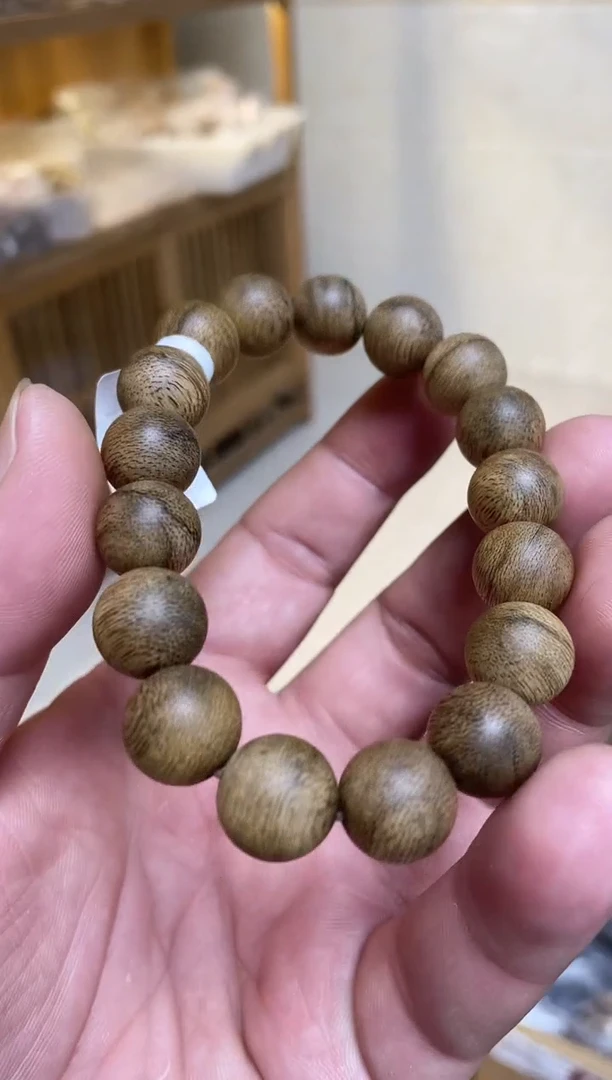【闪购商品】沉香手串文莱圆珠单圈红土沉1.3多样性发其一