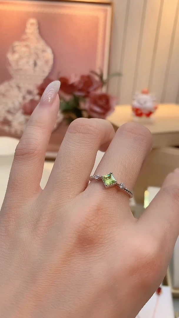 银S925镶嵌戒指橄榄石橄榄石