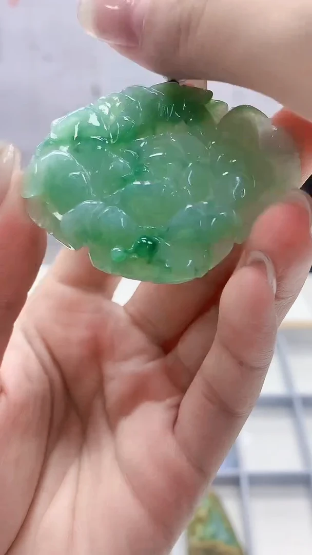 定制翡翠未镶嵌4812lr-毛货挂件51