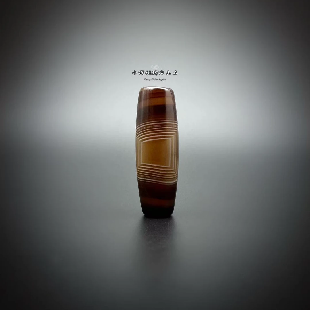 哑光缠丝玛瑙天圆地方玛瑙勒子  尺寸 37.3*12.7