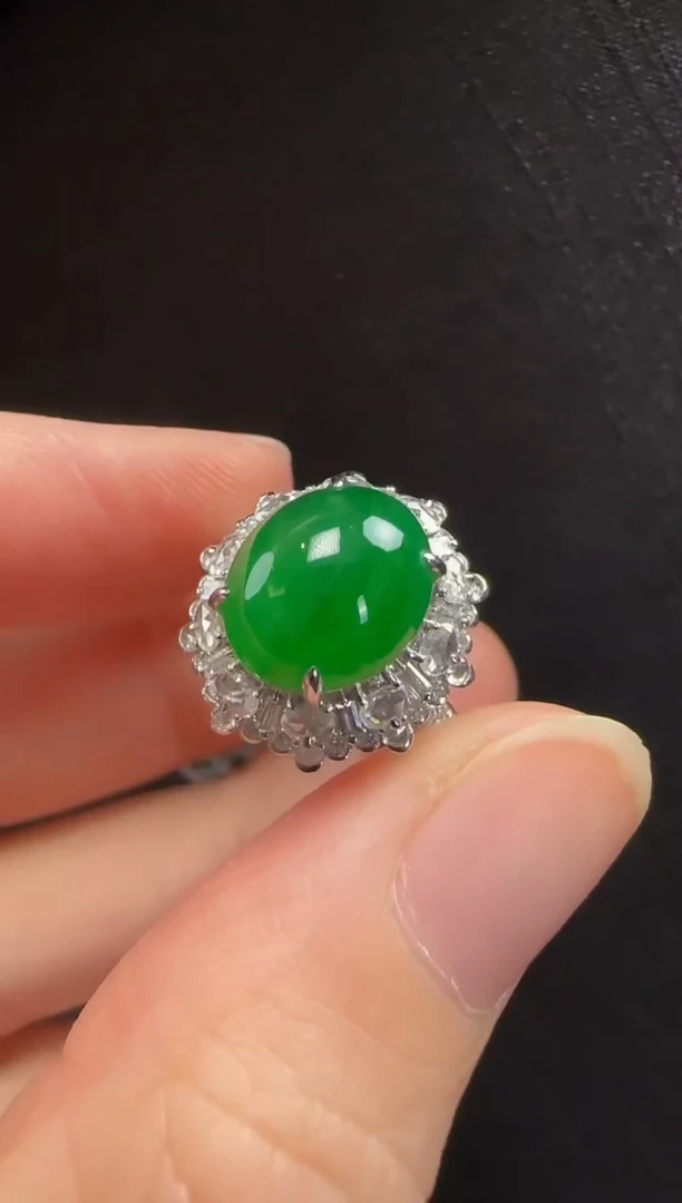 18K金镶嵌戒指翡翠604蛋面一枚