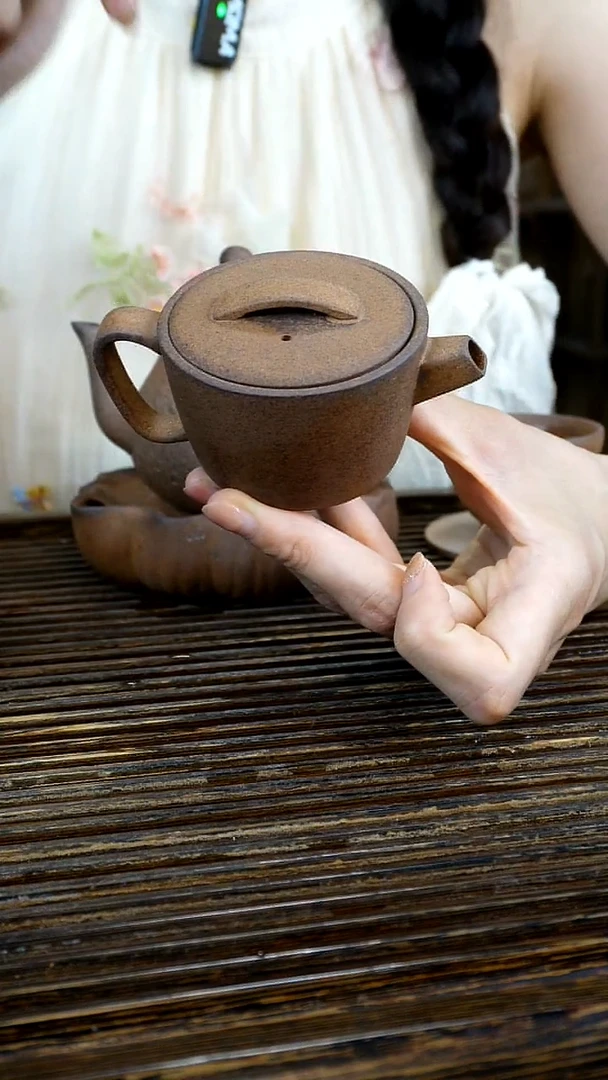 静悟斋品牌 黄泥段汉瓦壶80cc