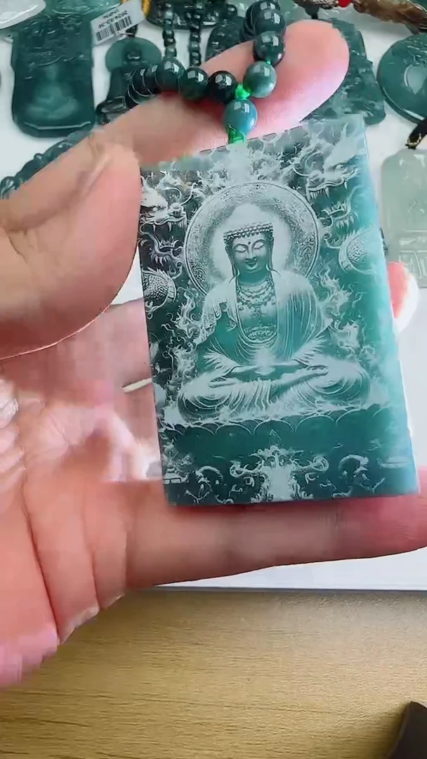 翡翠未镶嵌颈饰11111111