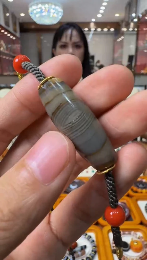 未镶嵌玛瑙/玉髓珠宝奇石缠丝玛瑙珠项链