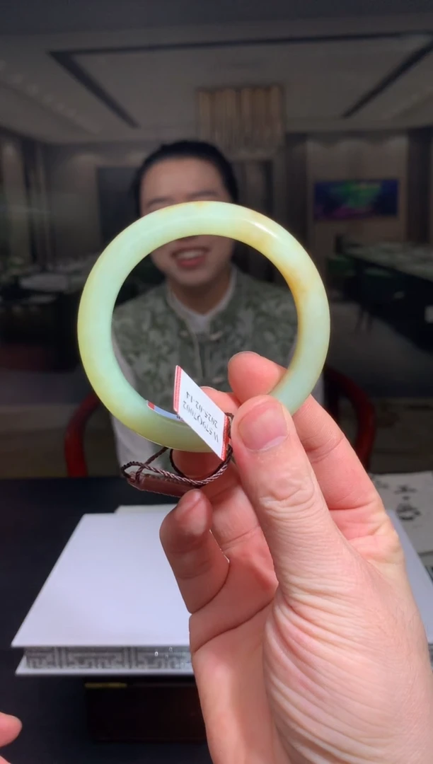 【闪购商品】定制和田玉Boss阳天然和田玉（拍一发一）
