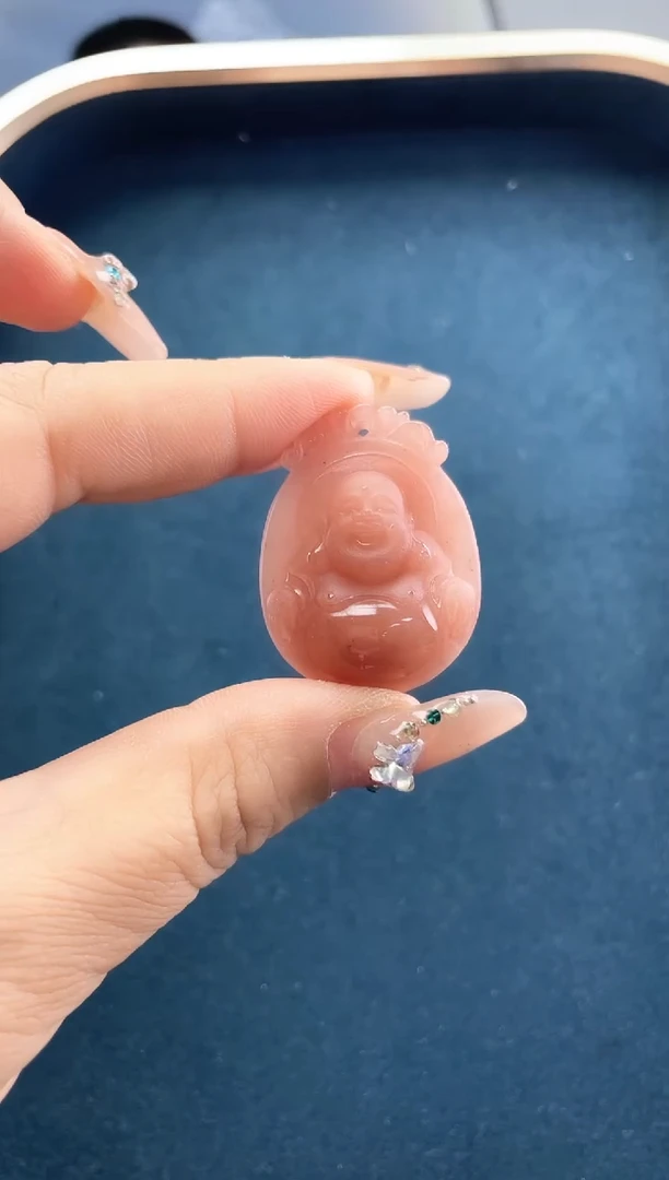 未镶嵌粉色佛公密玉（石英质玉）粉色佛公