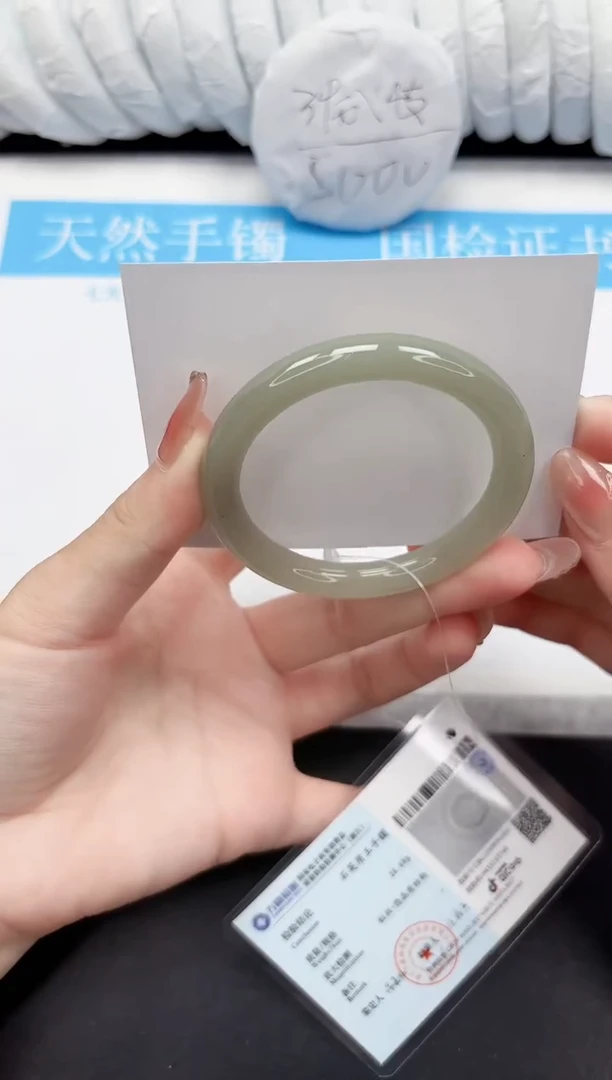 未镶嵌手镯石英质玉32-55.3DY