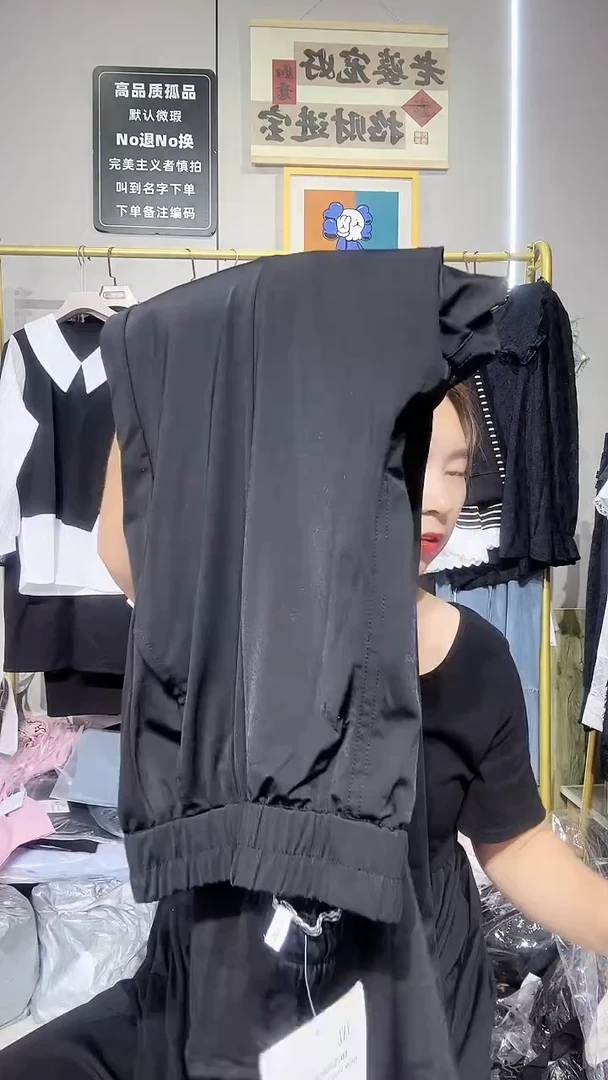 常规向****?006闪电购默认微瑕3码偏小