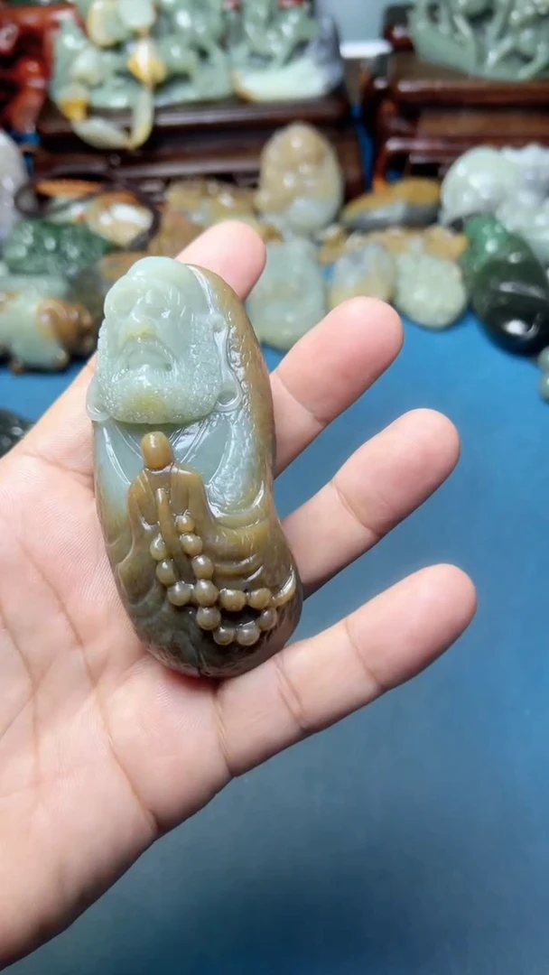 未镶嵌和田玉把件-